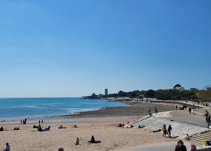 La Terrasse Du Marche 아파트 *